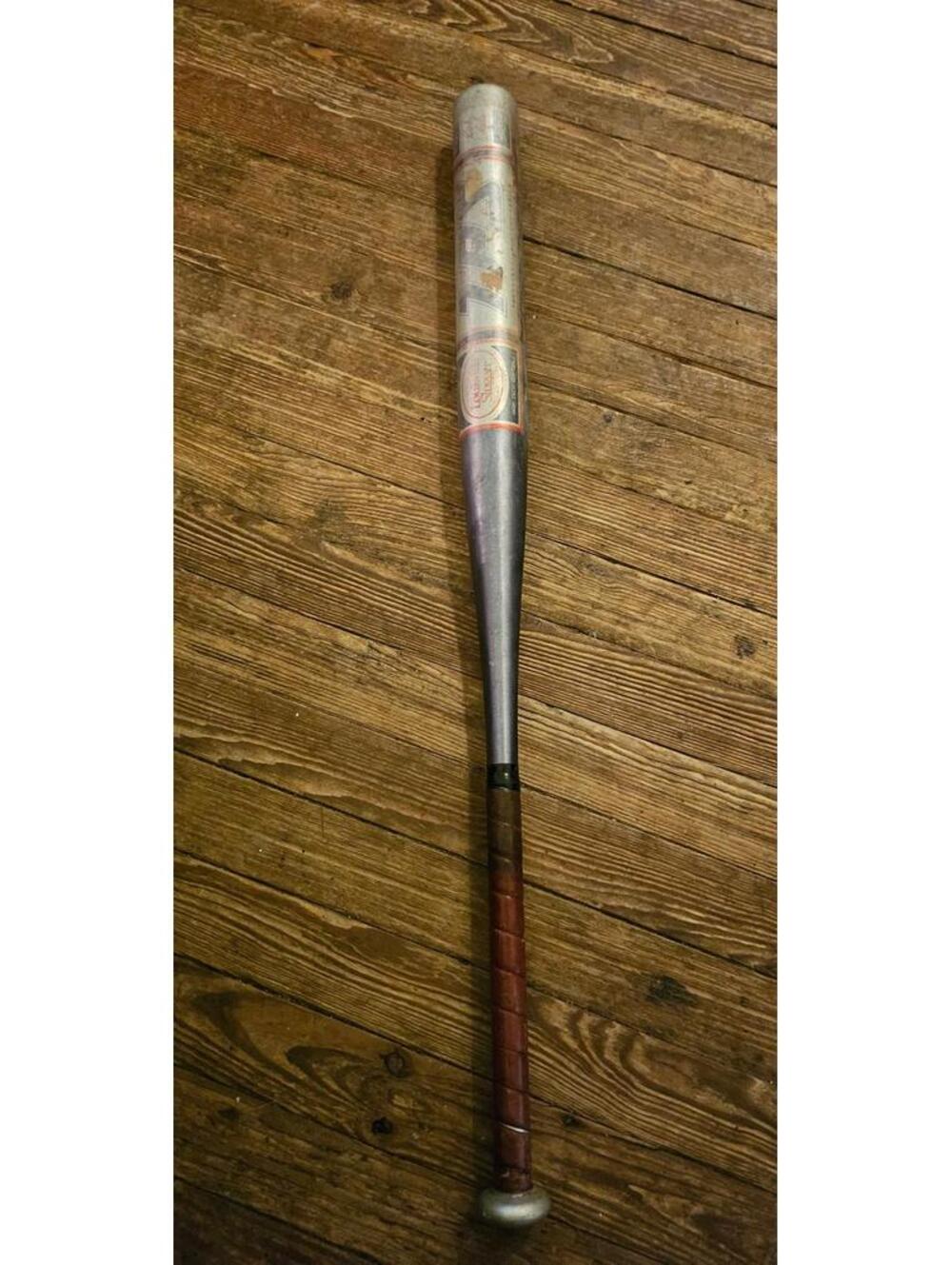 Louisville Slugger TPS Softball Bat Slowpitch - well used - see pics